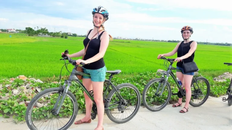 CAN THO PEACEFUL ESCAPE: Cai Rang Floating Market – Cycling – Gian Gua – Fruit Garden